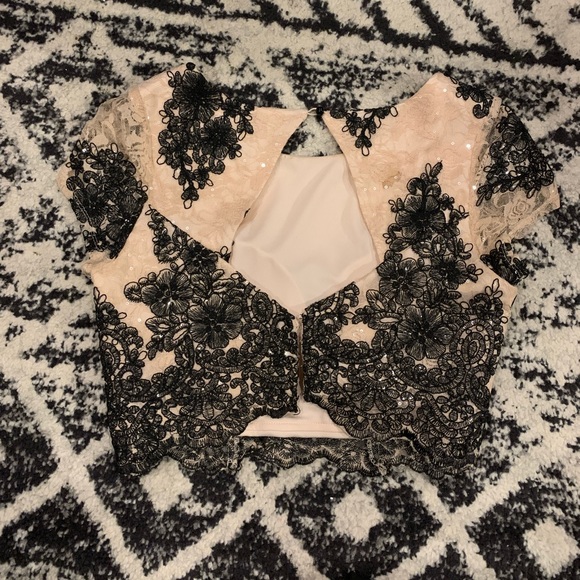 PROM DRESS - Pink and Black - Picture 3 of 7